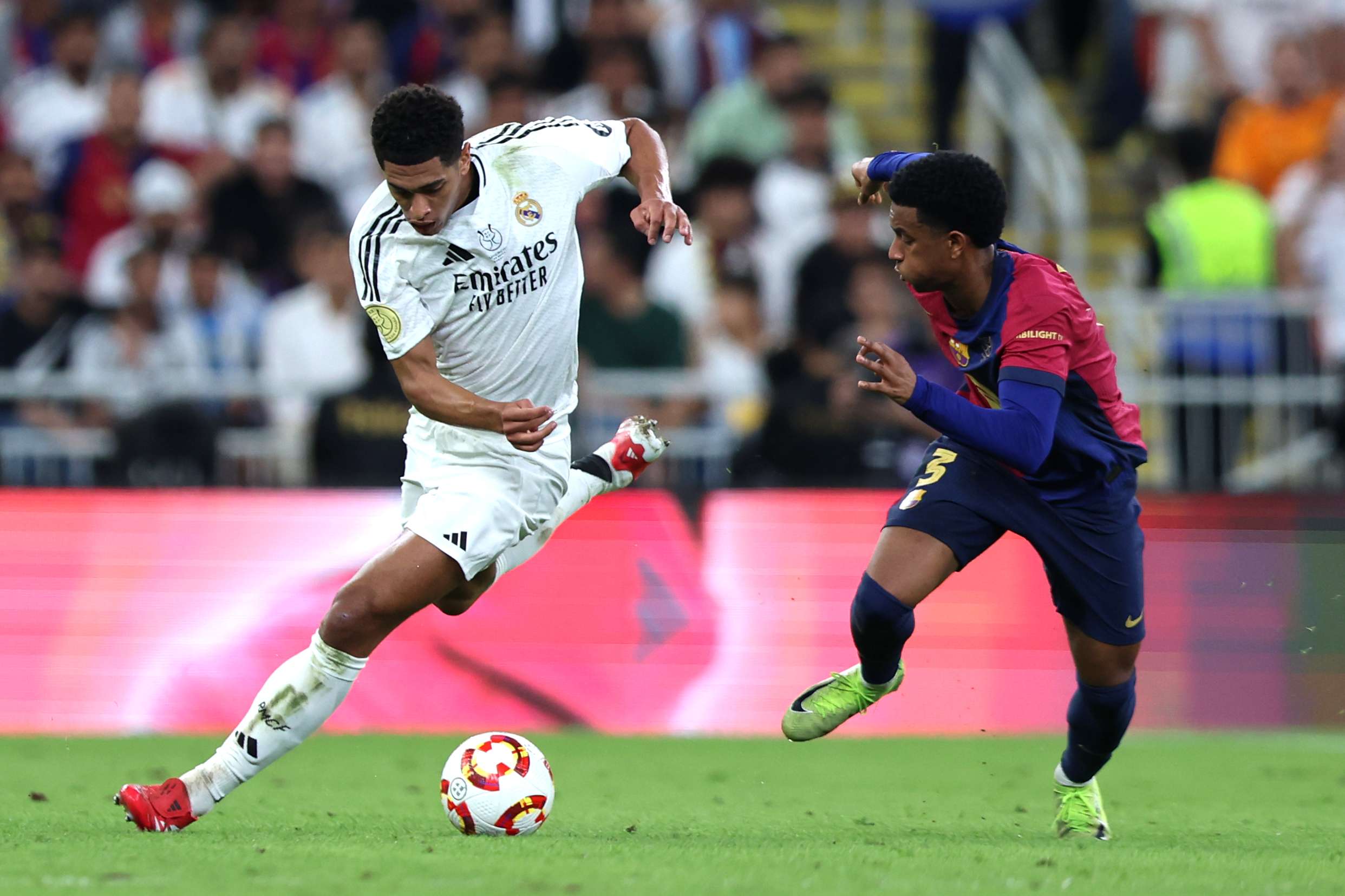 对足球比赛 对足球比赛